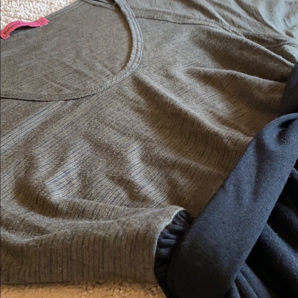 Maternal America- Maternity Dress - Picture 4 of 5